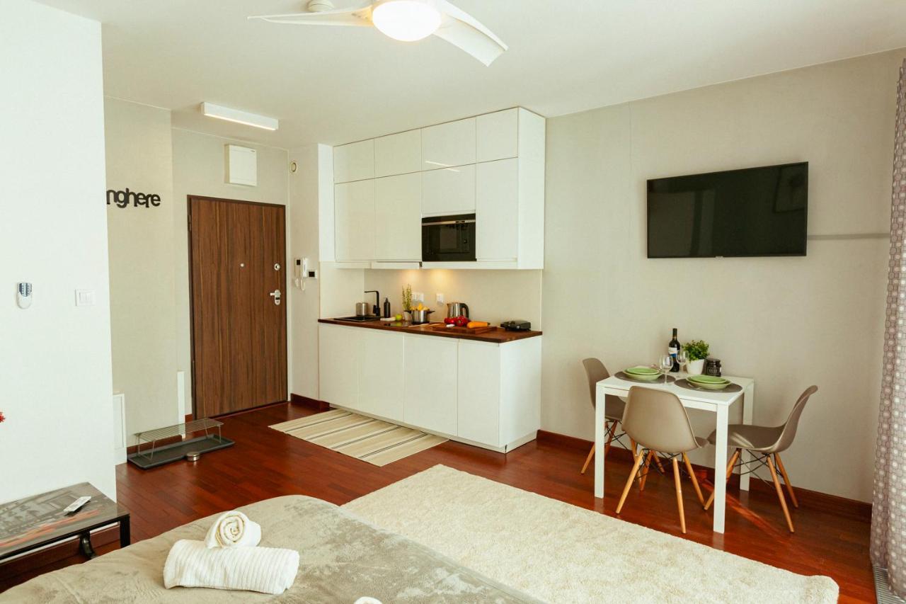 Pawia 51 - Piekny Wiok Na Centrum Warszawy - Duzy Balkon - Smart Tv 55 Cali Wifi - Good Apartments Warschau Buitenkant foto